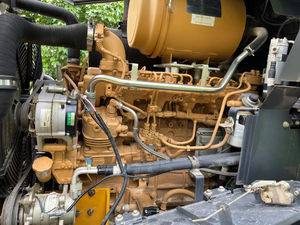 Precio de Fábrica, Cargadora de Ruedas 942E 856 835H Usada, Buen Estado, Alto Rendimiento, Motor Diésel de 75KW, Color Amarillo, 1 Año de Garantía - Product Image 3