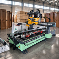 Machine de gravure CNC avec changeur d'outils automatique pour rainures de serrures de portes en bois, fentes de charnières et trous de ferme-portes