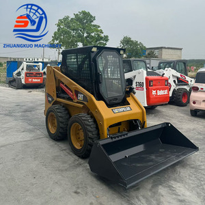 Cargadora de Dirección Deslizante Caterpillar Cat 226B con Motor Original, Carga Nominal de 680 kg, Potencia de 45.5 kW, Usada en Venta - Product Image 1
