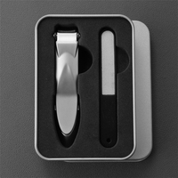 WELLFLYER NC-685 Kit de Manucure Professionnel en Acier Inoxydable 2 Pièces Coupe-Ongles Anti-Éclaboussures Lime à Ongles Boîte en Fer Logo Personnalisé Luxe