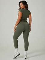 Ensemble de yoga 2 pièces pour femme avec logo personnalisé, col montant, leggings sans couture avant, haut à manches courtes, effet ventre plat, sensation seconde peau, tenue de sport