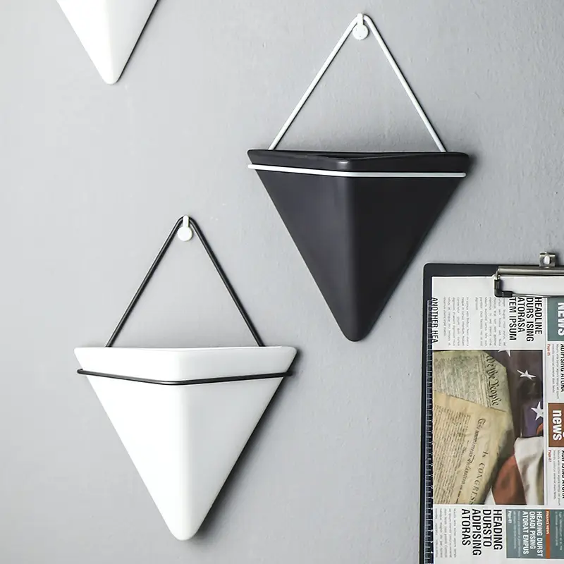 Настенная железная треугольная керамическая самовпитывающаяся Цветочная ваза с суккулентами в скандинавском стиле ins