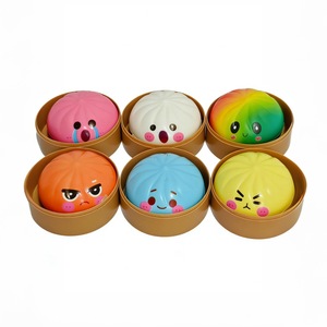 Adornos de Oficina Portátiles y Divertidos, Juguete Antiestrés de Dumpling Colorido y Suave de Levantamiento Lento, Juguetes de Bollos al Vapor Suaves para Aliviar el Estrés - Product Image 1