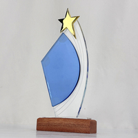 Gold Star Blaue Kristallglas-Trophäe mit Holzsockel MH-LJ0940