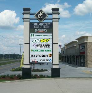 Insegna Modulare Personalizzata per Centro Commerciale con Pannelli Sostituibili, Segnaletica Esterna in Alluminio - Product Image 3