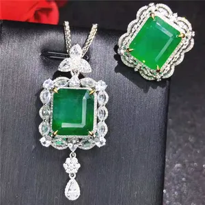 奢华复古宝石翡翠珠宝 Set14ct 鲜艳绿色天然翡翠法令》 18k 金饰品套装带皮吊坠
