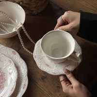 Nouvel Arrivage Automne Hiver Assiette Creuse en Céramique Gaufrée Style Puits à Vœux Français Vintage pour Salade