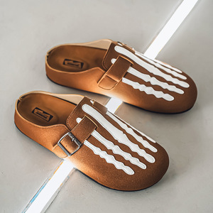 Mules tendance pour hommes à semelle épaisse en liège, style Birkenstock à bout large, unisexe, pour l'extérieur en été, en cuir givré - Product Image 6