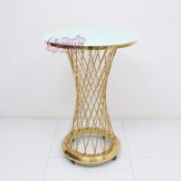Meubles de salle de réception de mariage de luxe de dernière génération, table ronde en acier inoxydable doré, table à gâteau de mariage pour événements et fêtes