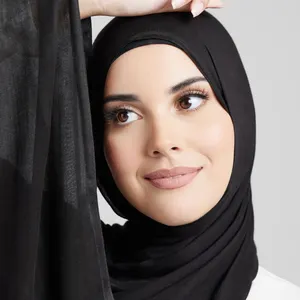 批发优质纯色梭织棉人造丝莫代尔头巾围巾穆斯林女性弹力人造丝披肩围巾
