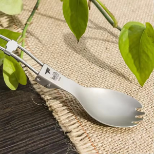 Couteau-fourchette 2 en 1 ultra-léger pliable en titane gris argent sablé, réutilisable, écologique, portable, pour le camping et les voyages - Product Image 4