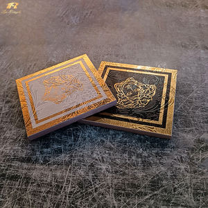 Piastrella Decorativa di Lusso 120x120 con Bordo Dorato e Effetto Legno Opaco per Pavimenti Interni - Product Image 3