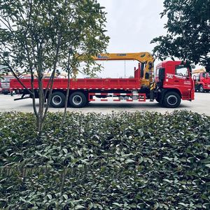 Grue montée sur camion Dongfeng 6x4 robuste, grue à flèche longue Xugong de 12 tonnes pour les travaux urbains et ruraux - Product Image 4