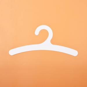 Экологичные перерабатываемые ароматизированные вешалки для одежды с индивидуальным логотипом, тиснением и цифровой печатью, бумажные этикетки для рубашек и пальто - Product Image 6