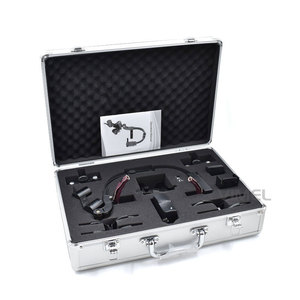 Lupa Binocular Dental Vimel 5X/6X con Luz Recargable para Examen Médico - Product Image 5