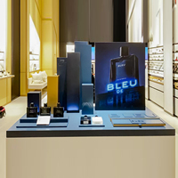 Stand d'exposition modulaire haut de gamme MEGA pour boutique de mode moderne, événement commercial ou présentation en centre commercial