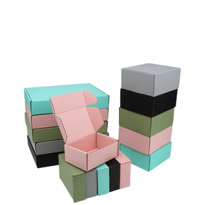 Caja de Embalaje Cosmético Rígida Corrugada de Lujo OEM, Caja de Cartón para Envíos por Correo, Logotipo Personalizado, Forro de Esponja, Relieve, Reciclada - Product Image 2