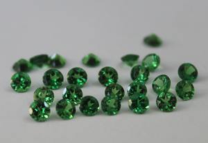 Piedra Preciosa de Granate Verde Tsavorita Natural de 1.25 mm y 0.012 Ct, Corte Brillante Redondo Facetado con Relleno de Fractura para Joyería - Product Image 3