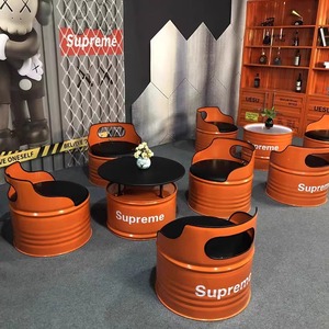 Ensemble de banquettes industrielles en forme de baril, 1 table basse en métal avec sièges de style tambour pour café, <span class=keywords><strong>bar</strong></span> et salon de bureau - Product Image 1