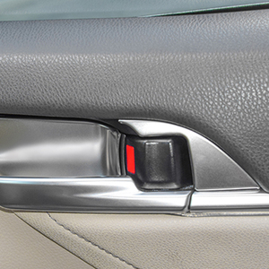 มือจับประตูรถ Toyota <span class=keywords><strong>Camry</strong></span> <span class=keywords><strong>ภายใน</strong></span>ทำจากสแตนเลสสตีลสำหรับตกแต่งรถโตโยต้า2018 <span class=keywords><strong>Camry</strong></span> - Product Image 5