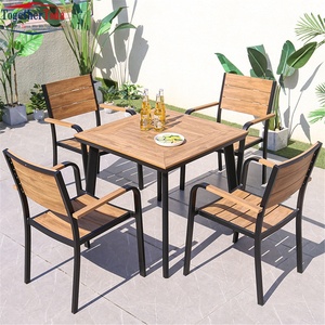 Chaise d'extérieur en bois composite couleur teck pour terrasse, balcon, jardin, cour, restaurant, café, rue commerciale - Product Image 5