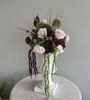 Boule de fleurs artificielles personnalisée PPS, couleur bordeaux et vert, arrangement floral coloré pour la décoration de table de mariage et d'événements