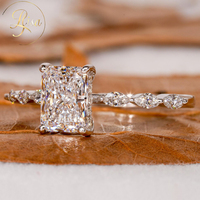 Anillo de compromiso de piedra lateral de diamante cultivado en laboratorio certificado IGI personalizado 10K 14K 18K anillo solitario radiante de diamante creado en laboratorio