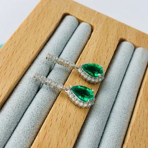 Pendientes de Esmeralda con Forma de Pera, Moissanita, Diamante de Laboratorio, Plata 925 para Mujer, Pendientes Largos, Plata de Ley 925 - Product Image 3