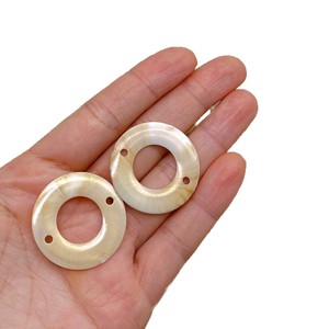 Anneau bicolore imitation coquillage 32 mm en ABS avec perles dispersées pour la création de chaînes de téléphone, porte-clés, pendentifs et ornements DIY - Product Image 5