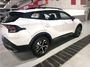 <span class=keywords><strong>KIA</strong></span> <span class=keywords><strong>Sportage</strong></span> <span class=keywords><strong>2023</strong></span> HEV 2.0L Usado, Versión Flagship de Dos Ruedas Motrices, Vehículo Híbrido SUV Usado en Buenas Condiciones, Pintura Original - Product Image 2