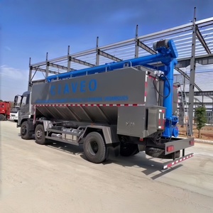 Camión Dongfeng de 32 CBM para Transporte de Alimento para Pollos, Camión Cisterna de Diésel para Entrega de Granos a Granel, Camión Cisterna para Alimento - Product Image 1