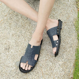 Sandales en cuir pour hommes, chaussures de mode décontractées H, pantoufles en cuir de luxe pour l'extérieur - Product Image 5