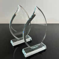 Plaque de trophée en verre en forme de flamme vierge MH-NJ0609