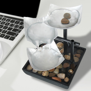 Belle décoration <span class=keywords><strong>de</strong></span> maison moderne couleur argent mini fontaine d'eau <span class=keywords><strong>de</strong></span> table en métal - Product Image 1