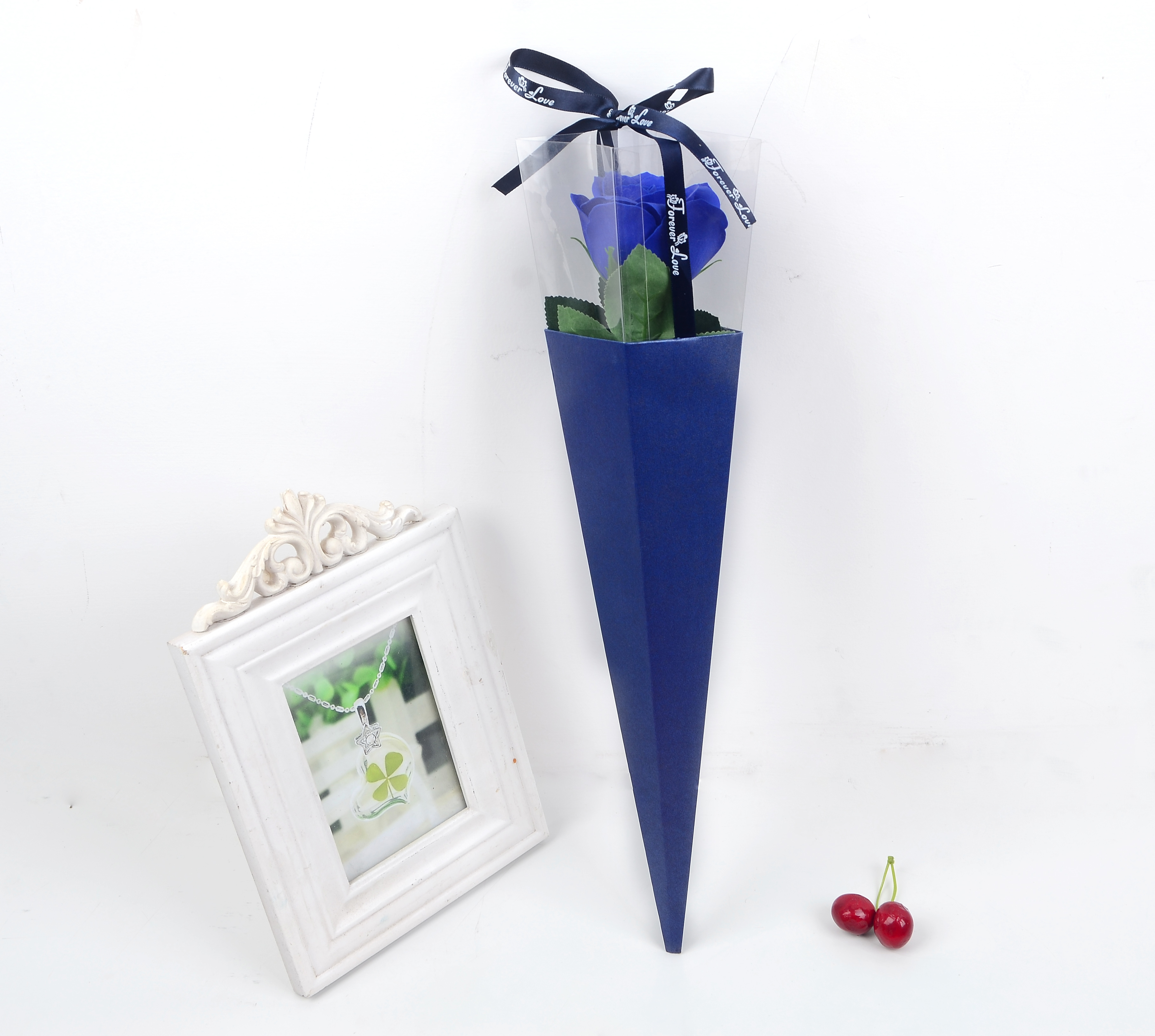 Искусственный букет из искусственных цветов