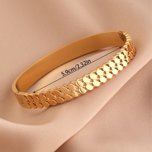 Women's Titanium Steel Bracelet <b>Light</b> Luxury Two-Tone Round Texture Fashion Bangle - Product Image 5