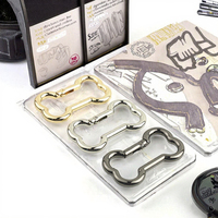 48mm Gold Silber Schwarz Karabiner mit Federschnappverschluss UV-Bedruckter Zinklegierungs-Knochenförmiger Ring für Handtaschen und Accessoires