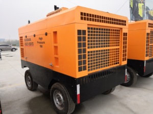 Compresseur d'air à vis diesel lubrifié portable Kaishan <span class=keywords><strong>Lgb</strong></span> KSCY550-13 550CFM pour utilisation dans les mines et le sablage, neuf - Product Image 2