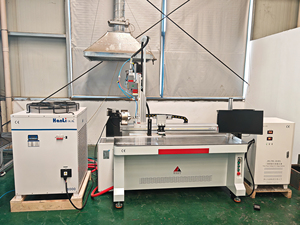 Máquina de endurecimiento láser de plataforma de 5 ejes con fuente Raycus para templado automático de moldes, engranajes y tratamiento térmico de superficies de acero a temperatura ultrabaja - Product Image 4