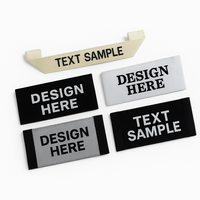 Etiquetas de Cuello con Logotipo y Eslogan Personalizados, Certificadas por ISO9001 y BSCI, Etiqueta Tejida de Poliéster Ecológica para Coser en la Ropa