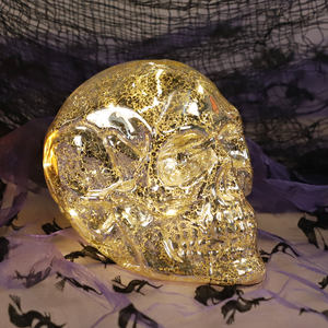 بيع مباشر من المصنع جمجمة زجاجية مزخرفة بمناطق الهالوين المرعبة ديكور طاولة حامل شموع زجاجي لامع - Product Image 6