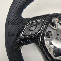 Nouveaux produits explosifs : Volant en cuir perforé en fibre de carbone avec LED pour Toyota C-HR 2018