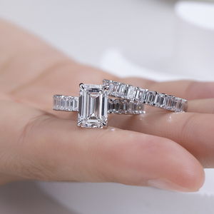 Anillo de compromiso Messi Jewelry MSR-2171 de platino con diamante cultivado de corte radiante - Product Image 4