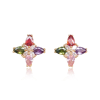 Anting Tusuk Berlapis Emas 18k Laris Manis untuk Wanita Perhiasan Mode Terbaru Anting Tusuk Bunga Semanggi Empat Daun Anting Zirkon Berkualitas Tinggi