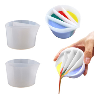 Tasse fendue en silicone réutilisable pour l'art fluide Outils de peinture DIY avec palette verseuse Gestion facile de la peinture - Product Image 5