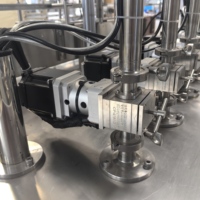 Machine automatique à pompe magnétique à 2, 6, 8, 10 ou 12 têtes pour liquides visqueux (miel, huile, jus, parfum) en fûts, pour petites entreprises