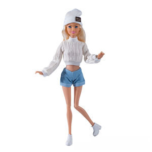 Elegante traje de muñeca europea y americana de 11 pulgadas (30cm), suéter, sombrero, pantalones cortos de mezclilla, conjunto de nuevos accesorios de moda - Product Image 6