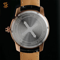 Vente en gros de montre à quartz de casino Ronda 762 Mouvement de roulette rotative Thème de roue Cristal de saphir Bracelet en cuir en acier inoxydable 316L