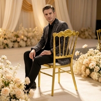 Chaise de banquet de mariage Chiavari en or, sculptée, en métal, de luxe, avec coussin rembourré, vente en gros