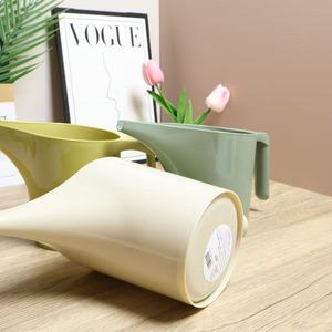 Regaderas de Plástico Pintadas, Duraderas, para Uso en Interiores, para Plantas de Interior y Macetas - Product Image 3